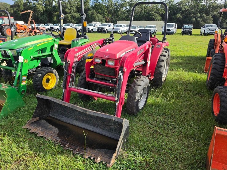 mahindra-2816-image-2