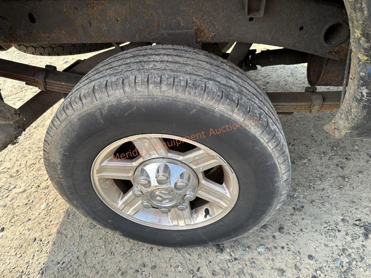 2003-dodge-ram-2500-image-13