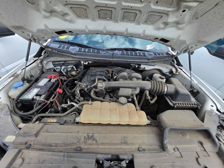 2019-ford-f150-xl-image-13