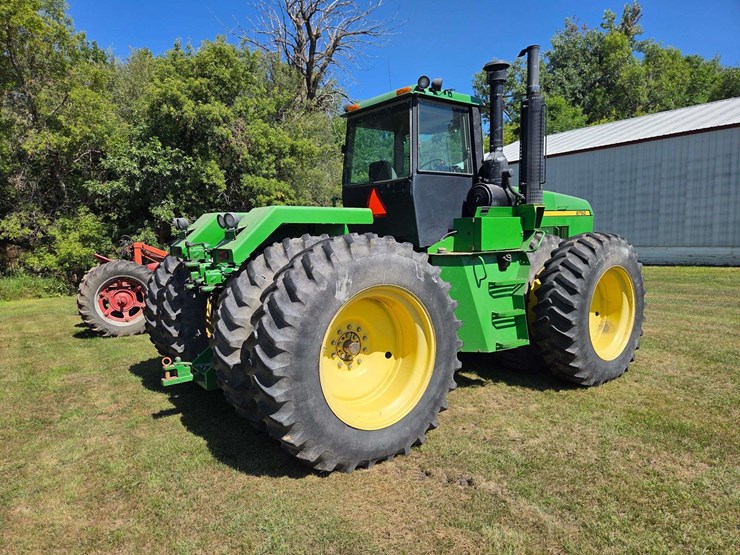 1992-john-deere-8760-image-3