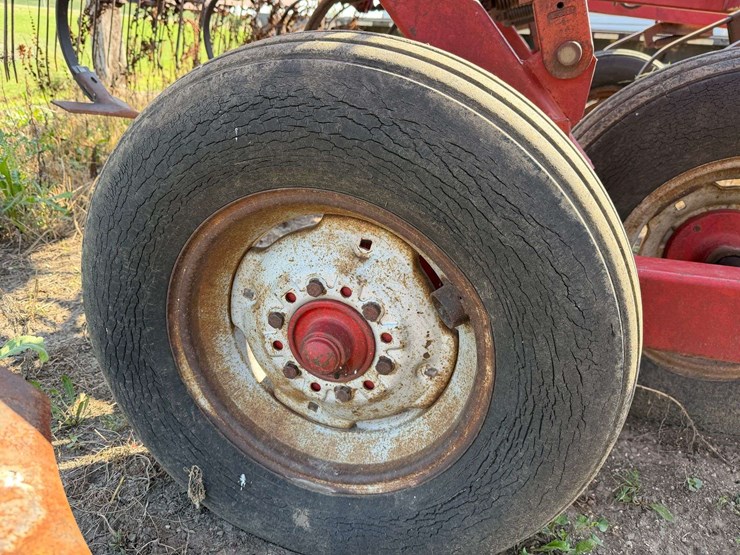 case-ih-4800-image-20