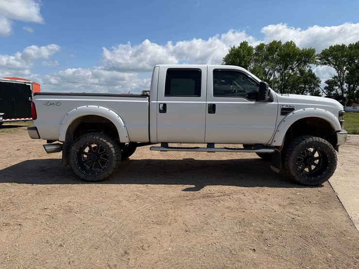 2008-ford-f250-xlt-image-8