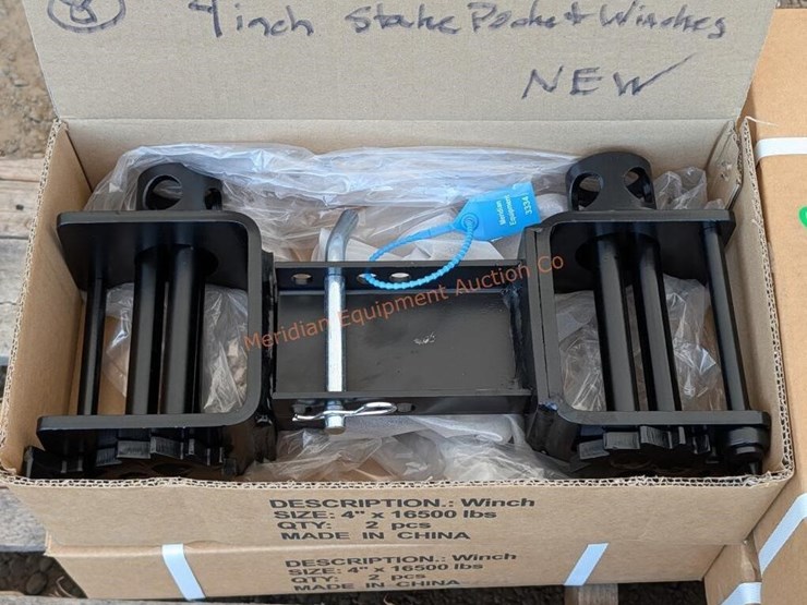 ~8--4"-stake-pocket-winches-image-2