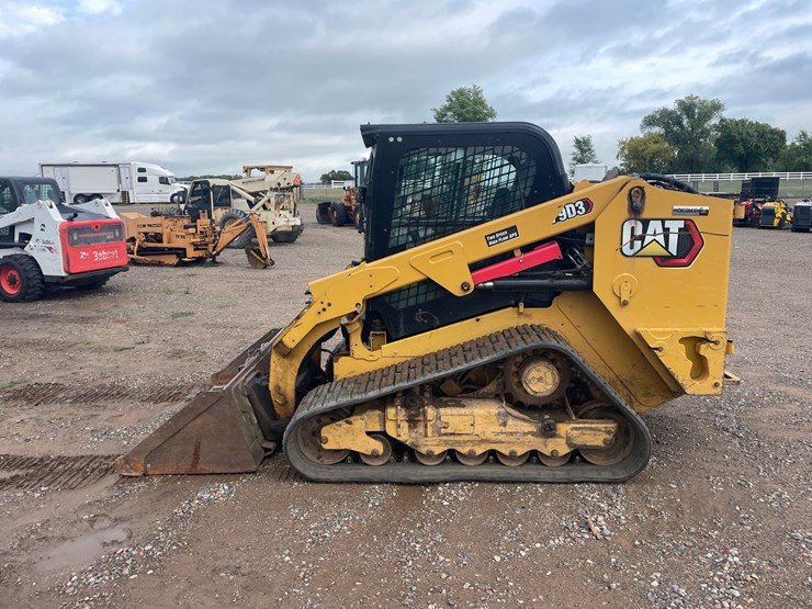 caterpillar-279d3-image-2
