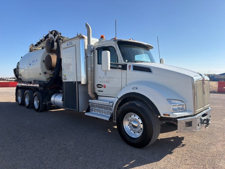 2024-kenworth-t880-image-3