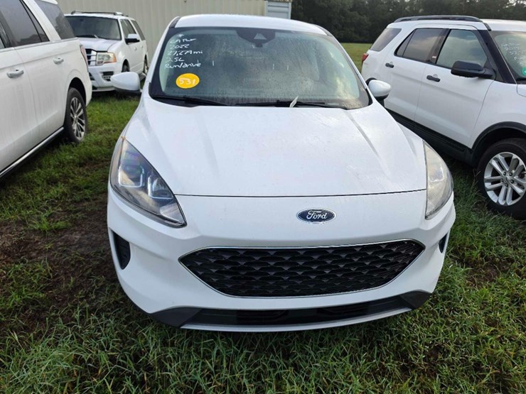 2022-ford-escape-image-2