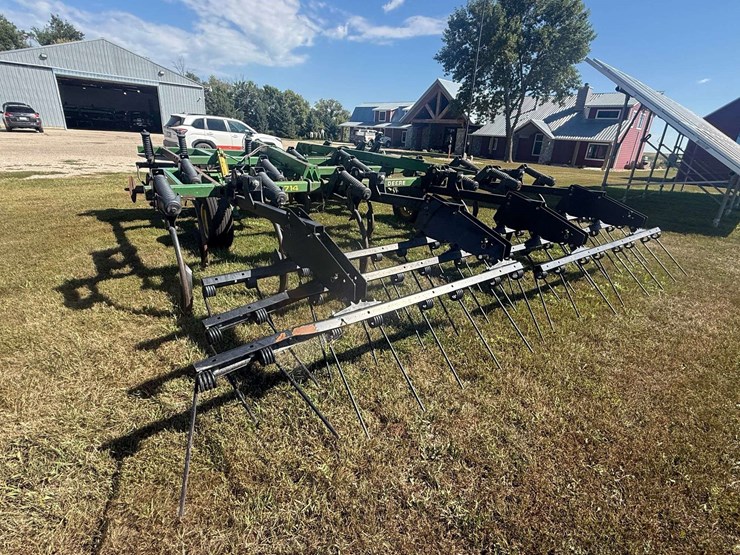 john-deere-714-image-15