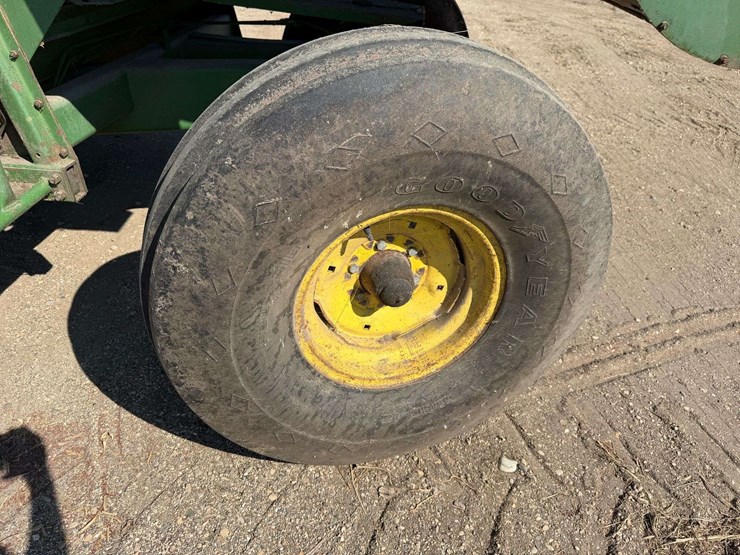 john-deere-7700-image-19