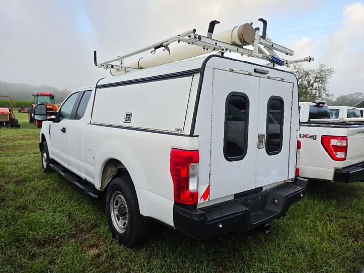 2019-ford-f250-xl-image-4