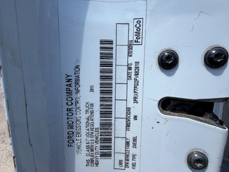 2015-ford-f750-image-16