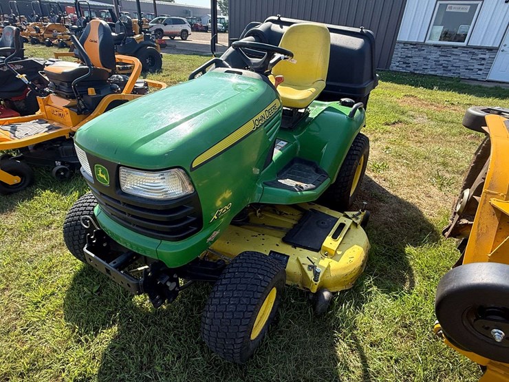 john-deere-x720-image-7