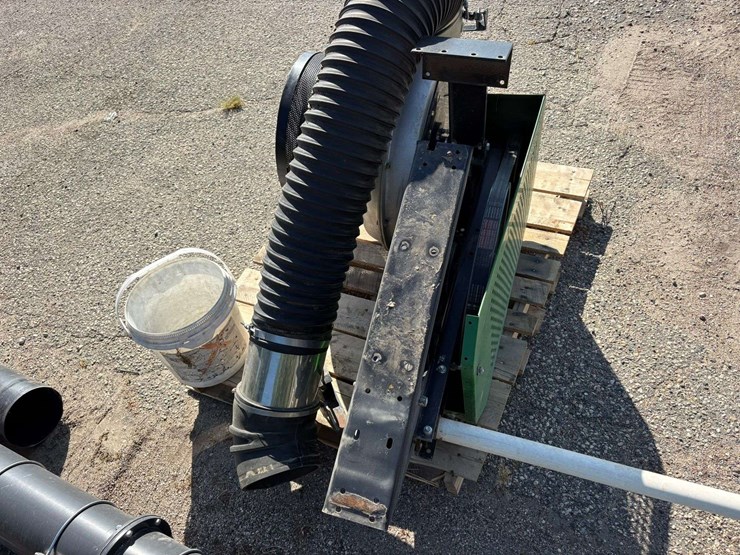 john-deere-630f-image-19