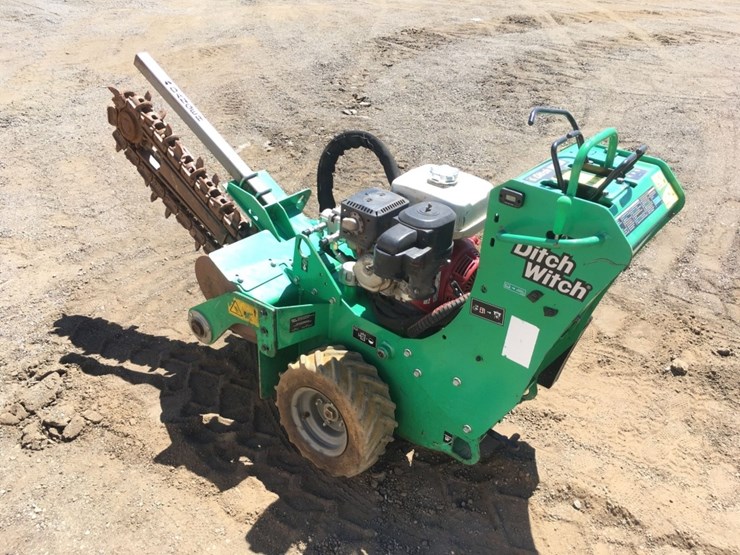 2021-ditch-witch-c14-image-3