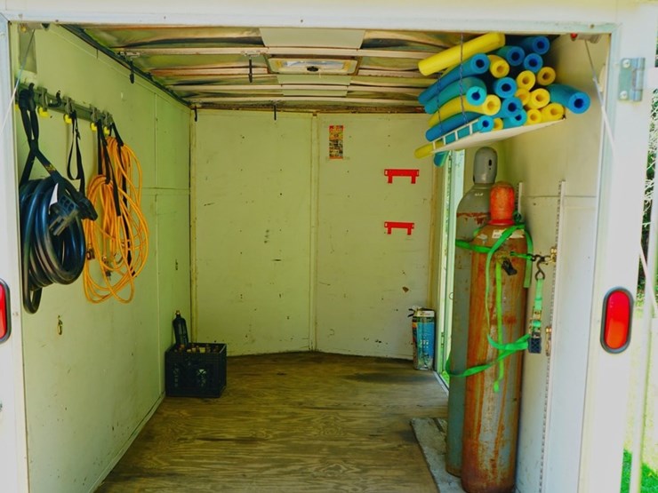 2005-american-hauler-image-49