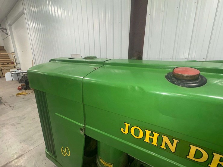 1955-john-deere-60-image-30