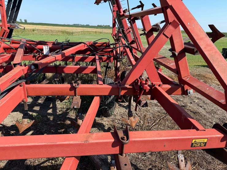 case-ih-4800-image-10