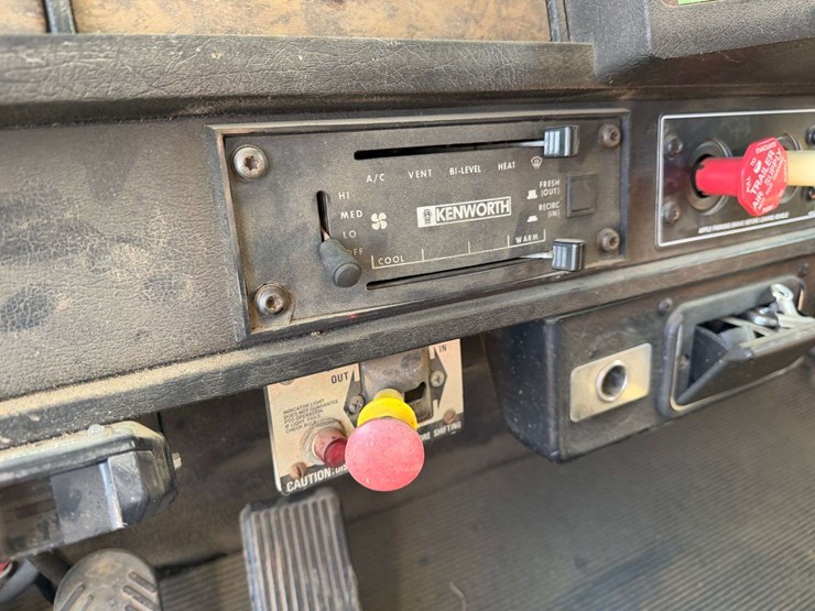 1994-kenworth-t600-image-65