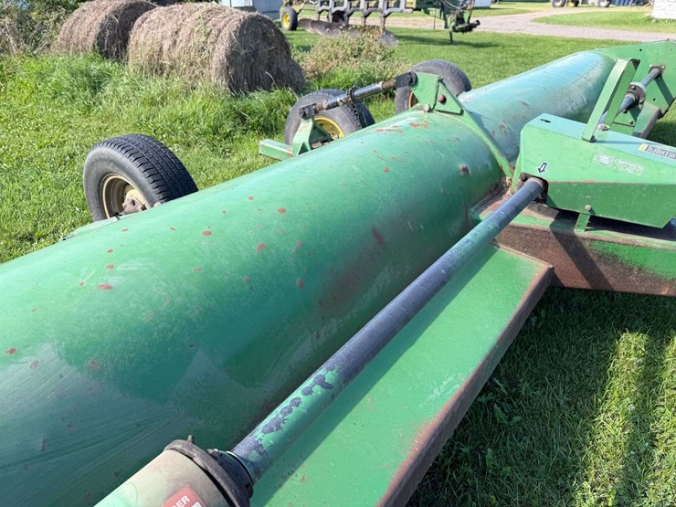 john-deere-120-image-12