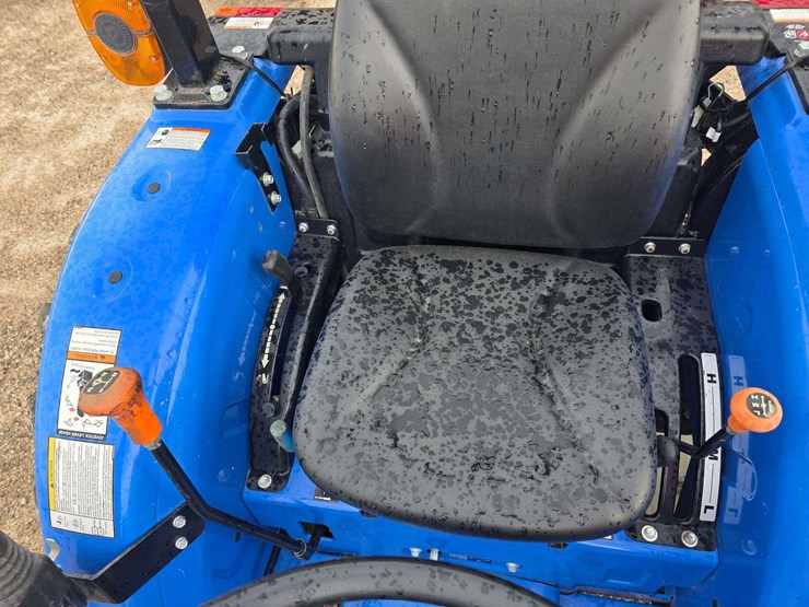 2022-new-holland-workmaster-40-image-29