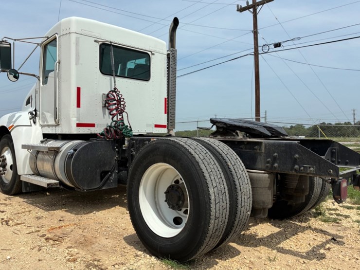 2019-kenworth-t370-image-6