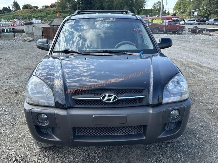 2005-hyundai-tucson-image-8