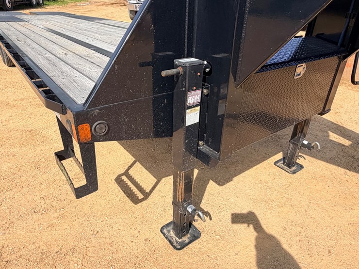 #25592-•-2024-25ft-load-trail-low-pro-gooseneck-trailer-image-31
