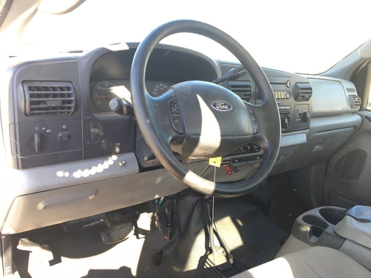 2006-ford-f450-xlt-image-10