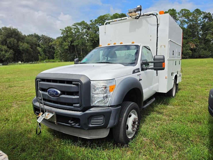 2014-ford-f550-image-2