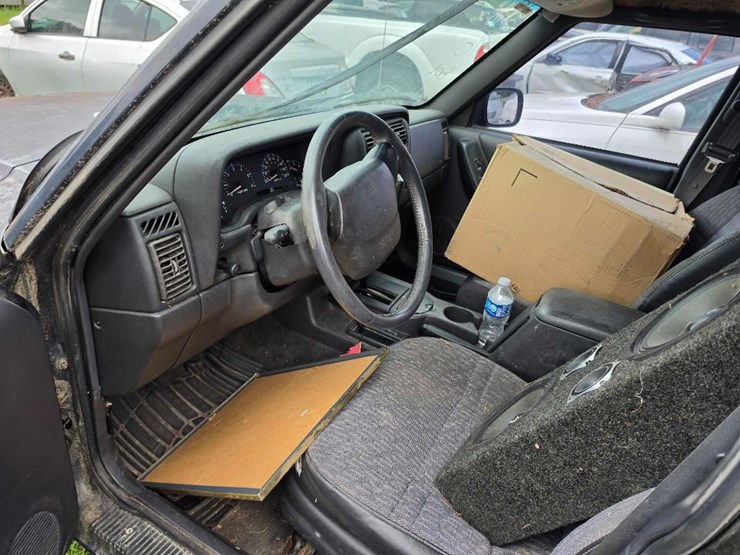2001-jeep-cherokee-image-6