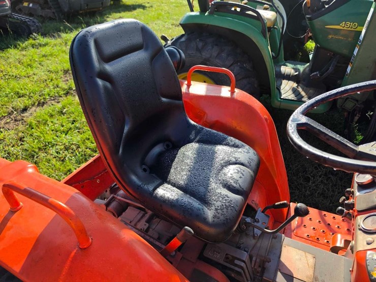 kubota-b8200-image-8