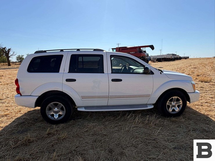 2005-dodge-durango-image-6