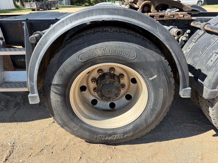 1994-kenworth-t600-image-31