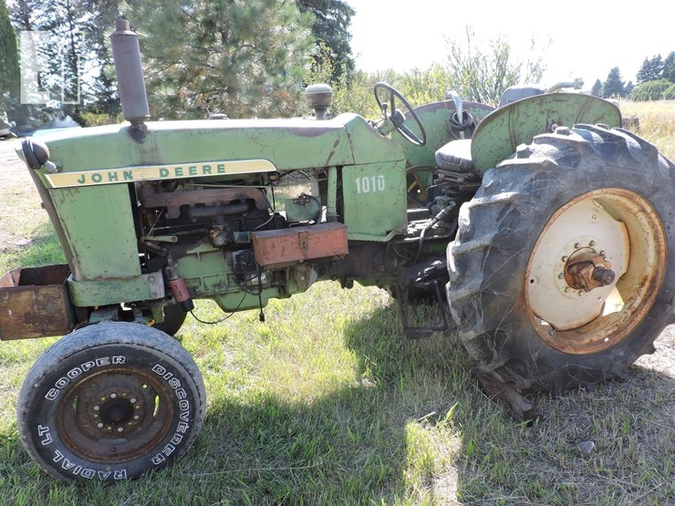 john-deere-1010-image-1