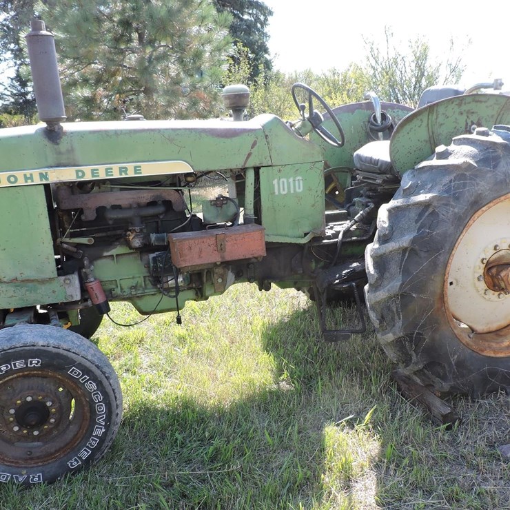 JOHN DEERE 1010