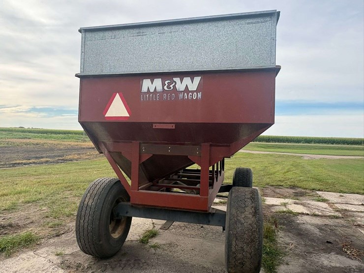m&w-little-red-wagon-image-6