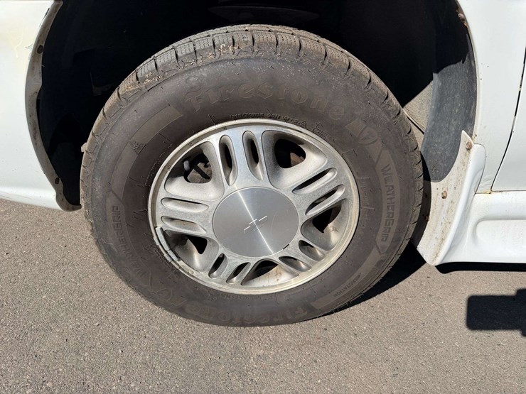 2005-chevrolet-venture-image-11