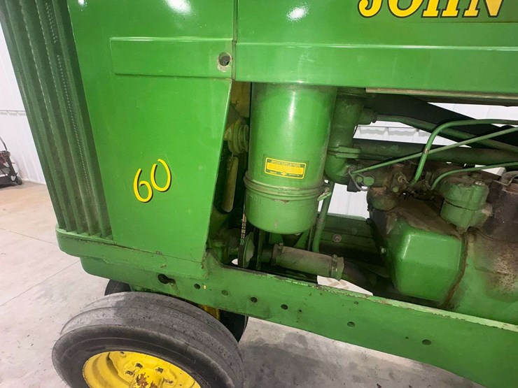 1955-john-deere-60-image-12
