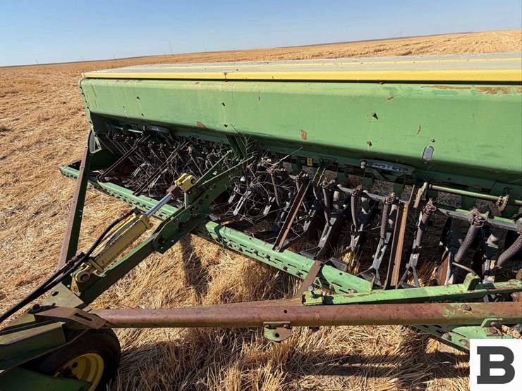 john-deere-8350-image-28
