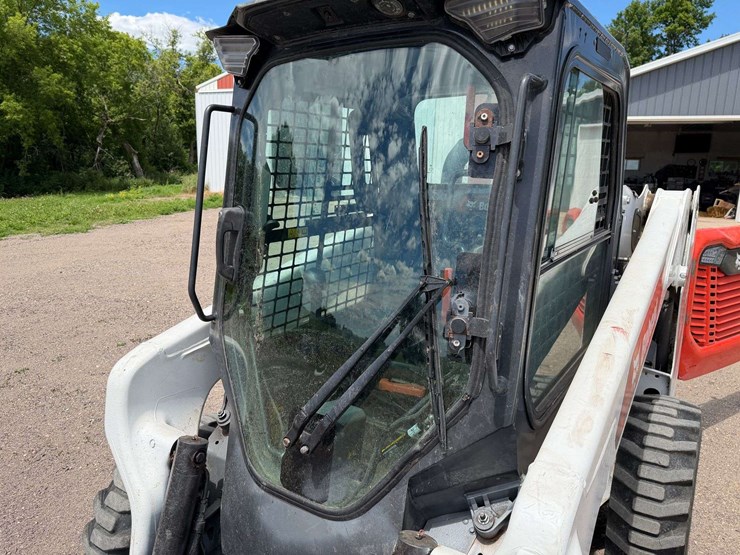 2022-bobcat-s62-image-45