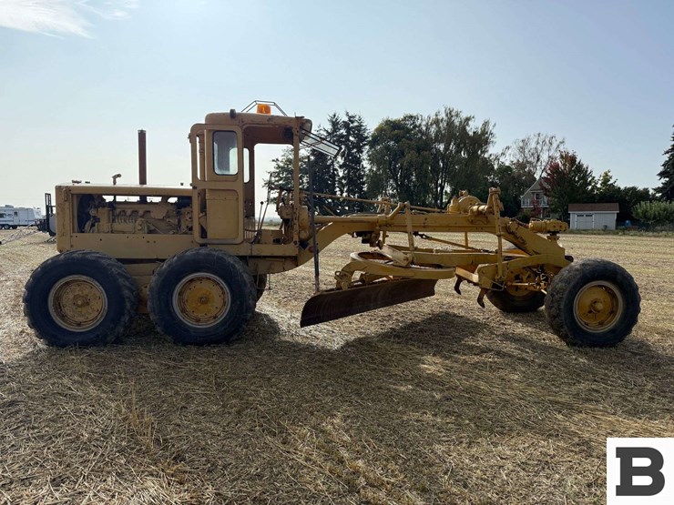 caterpillar-12-image-6