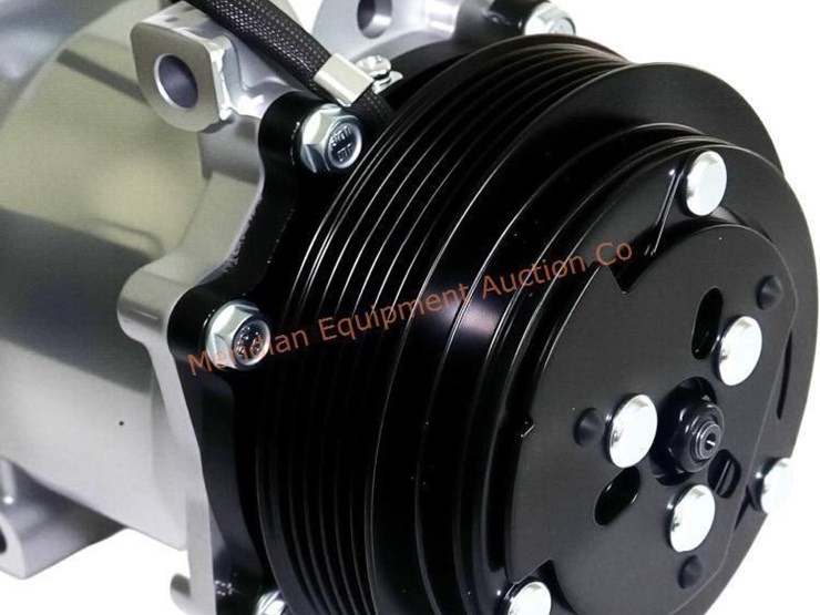 air-conditioner-ac-compressor-cat-freightliner-image-8
