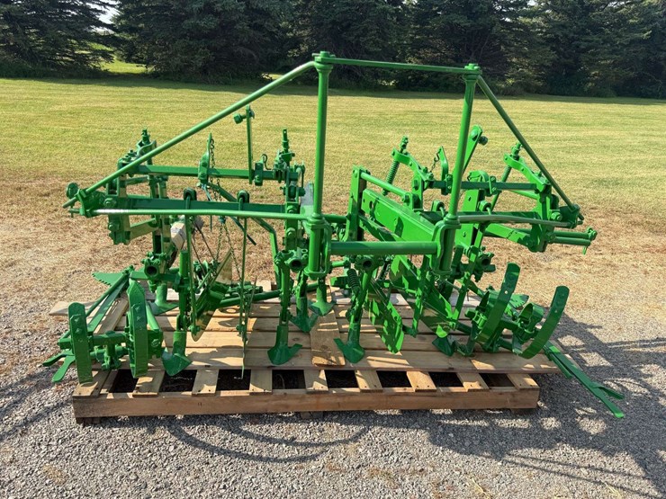 john-deere-2-image-3