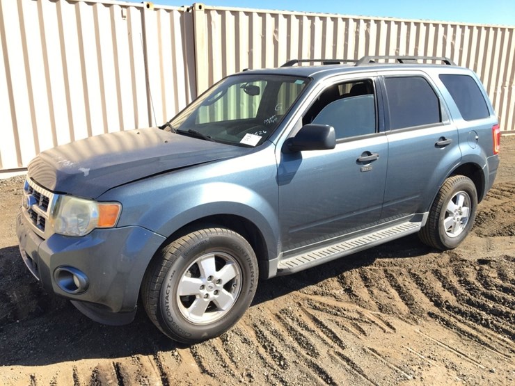 2012-ford-escape-xlt-image-1