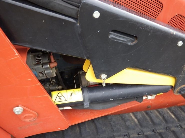 2021-ditch-witch-sk800-image-21