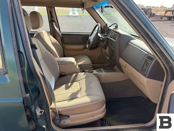 2000-jeep-cherokee-image-25