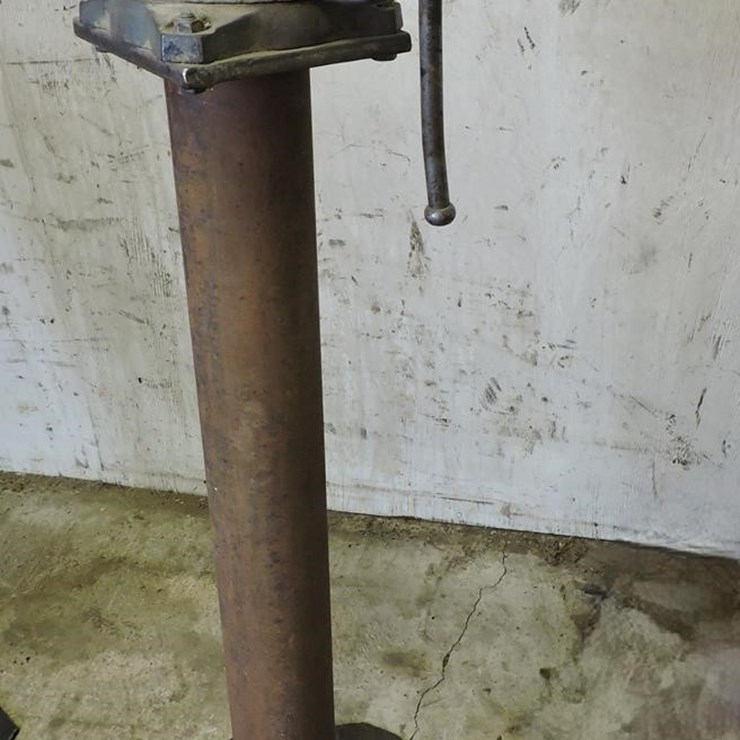 WILTON, 4” VISE ON STAND