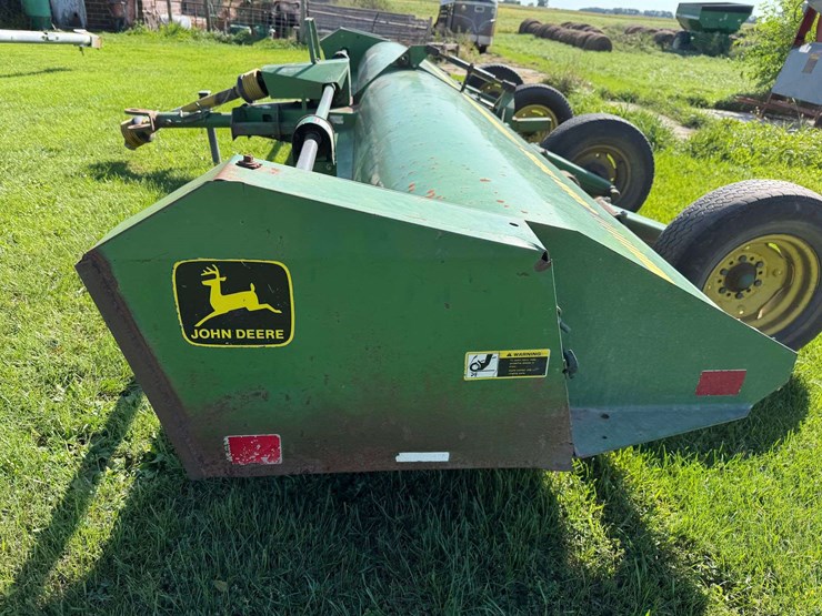 john-deere-120-image-21