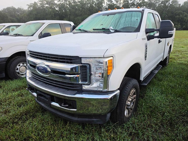 2017-ford-f250-image-2
