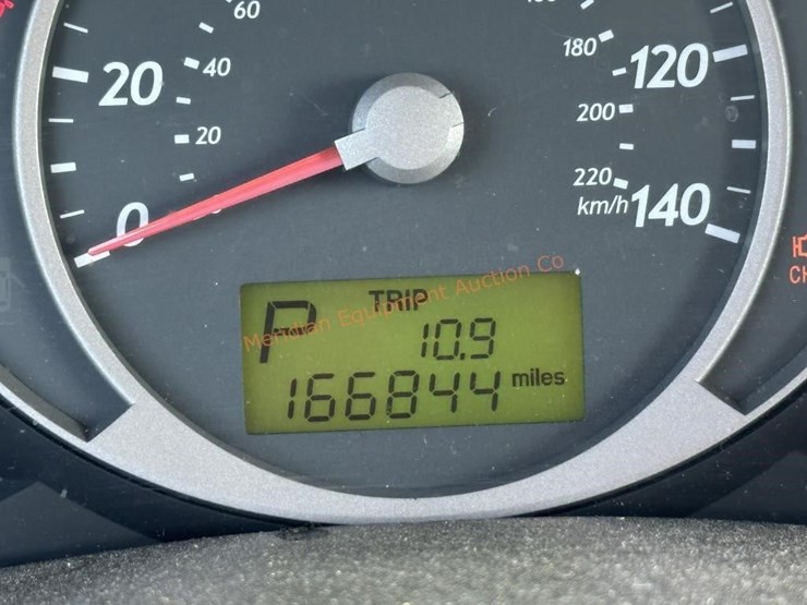 2005-hyundai-tucson-image-24