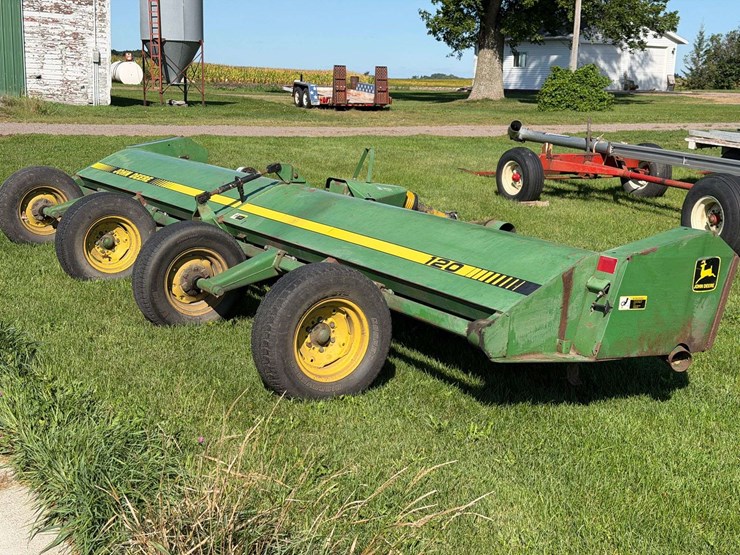 john-deere-120-image-5